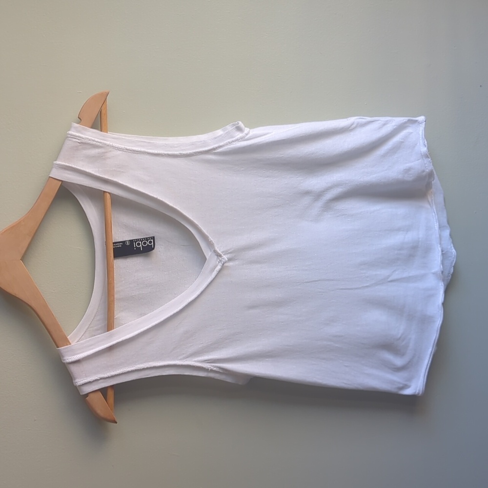 Bobi Los Angeles. Sleeveless V-neck White TankTop. Size Medium.